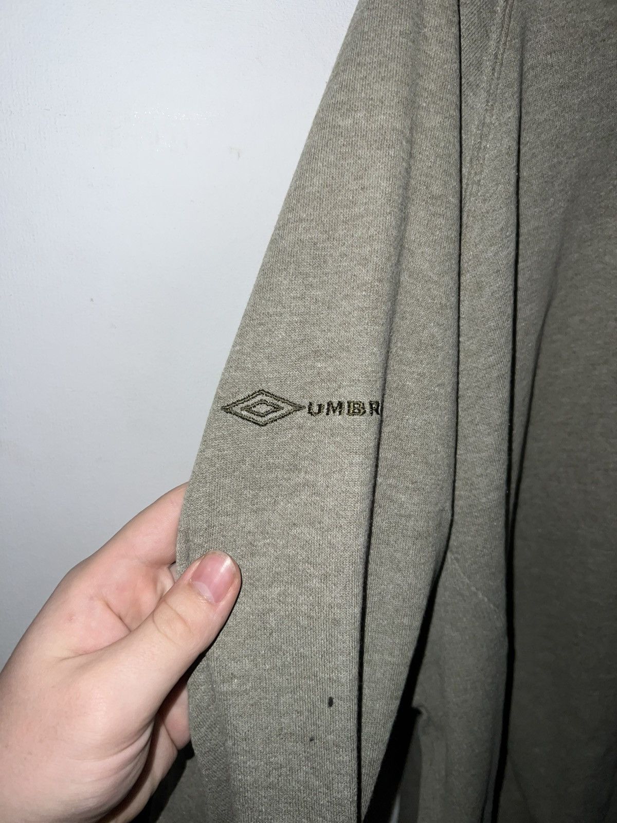 Umbro Mens Vintage Umbro Sweatshirt big logo y2k Size US XL / EU 56 / 4 - 6 Thumbnail