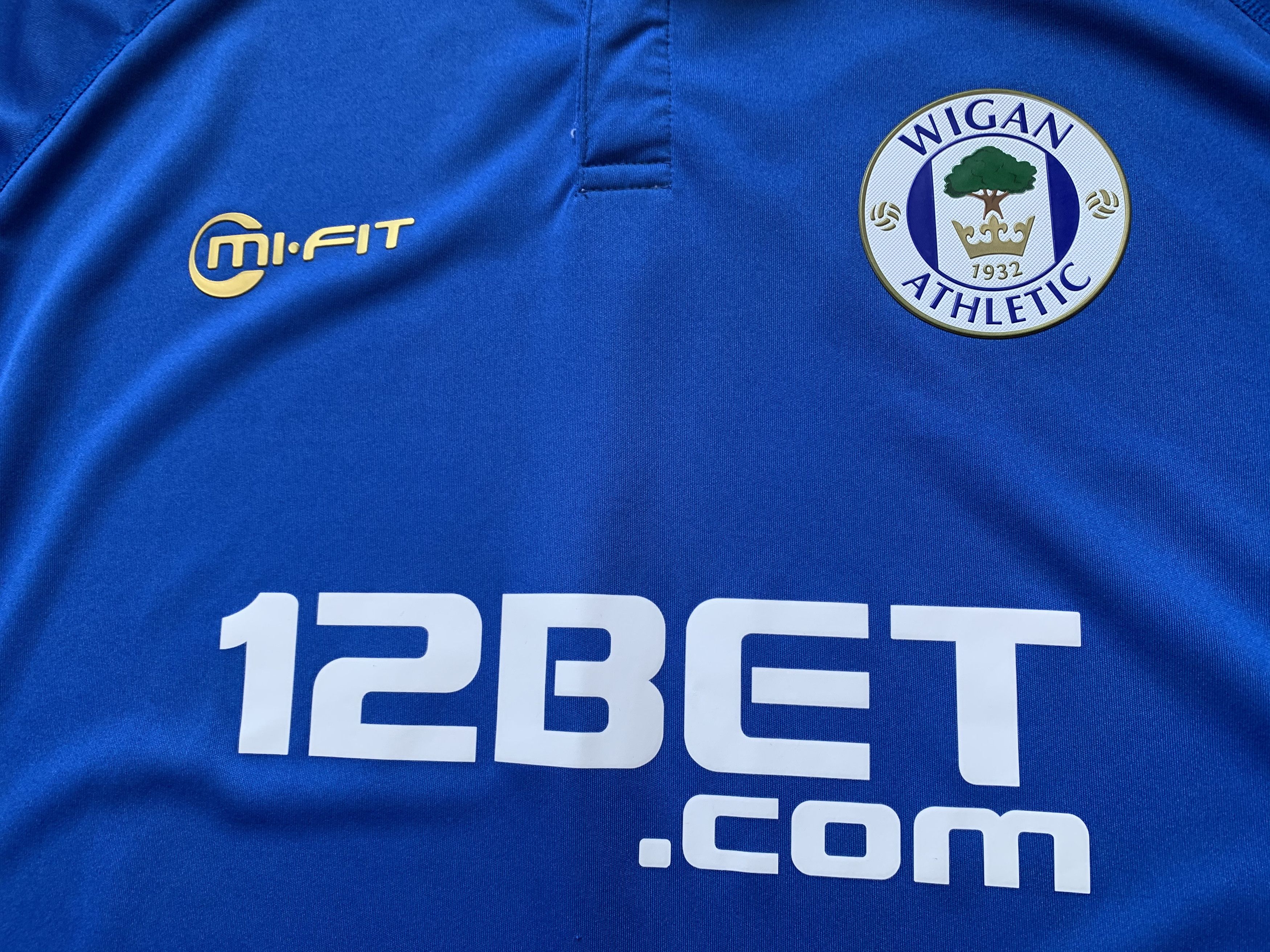 Other Wigan Athletic Football Shirt Jersey 2011-2012 Size US L / EU 52-54 / 3 - 6 Thumbnail
