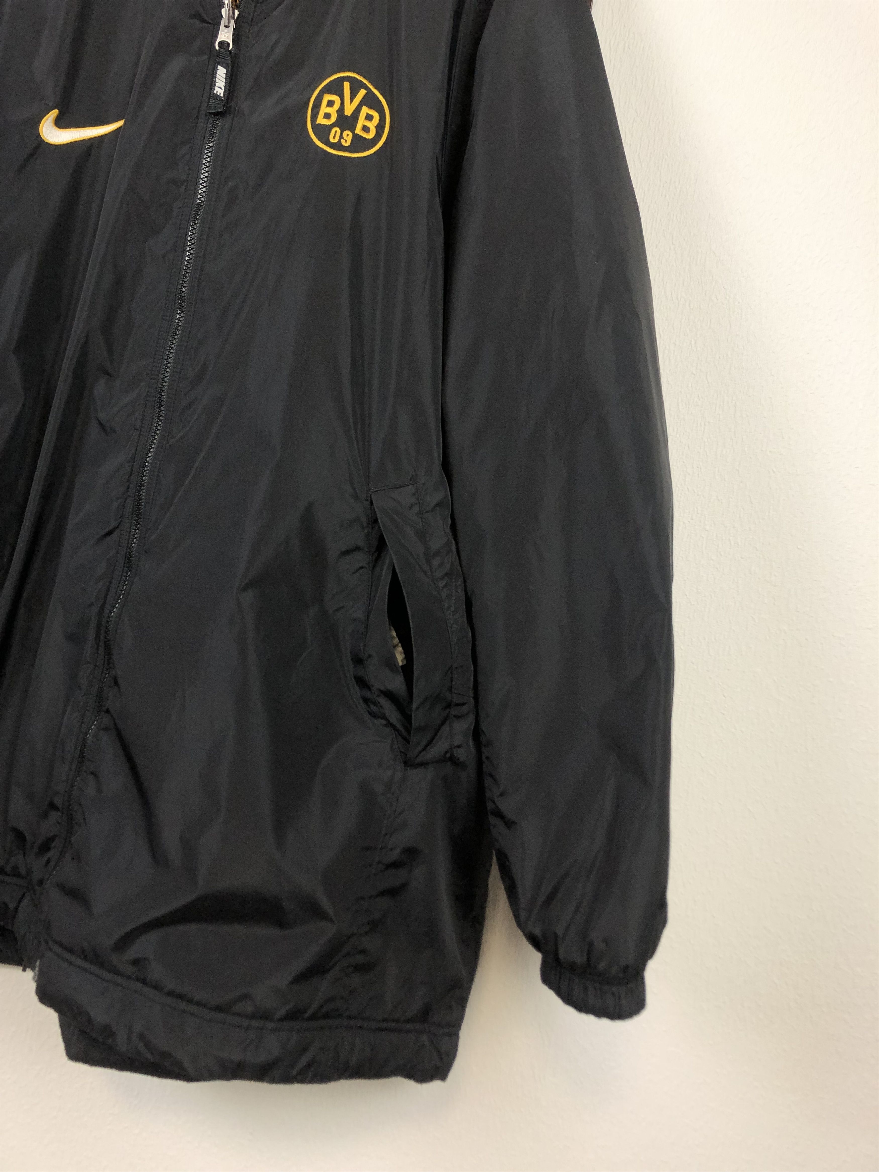 Nike Vintage Borussia Dortmund Football Warm Jacket Double Sided Size US XXL / EU 58 / 5 - 6 Thumbnail