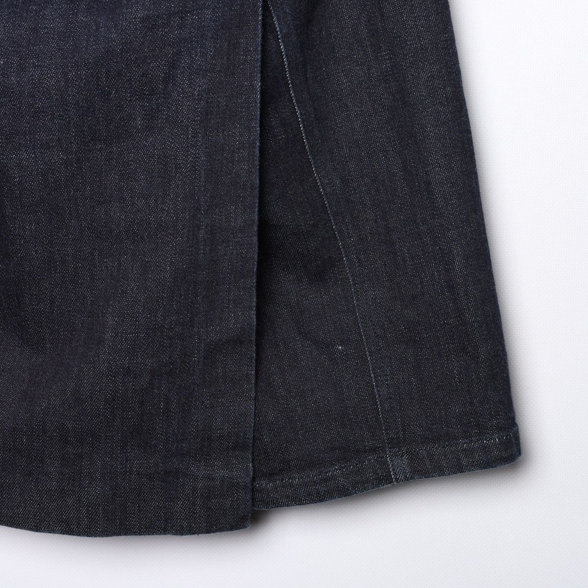 Maison Margiela Maison Margiela 2007 Denim Jeans Navy Skirt-Shorts Rare Size 28" / US 6 / IT 42 - 11 Thumbnail