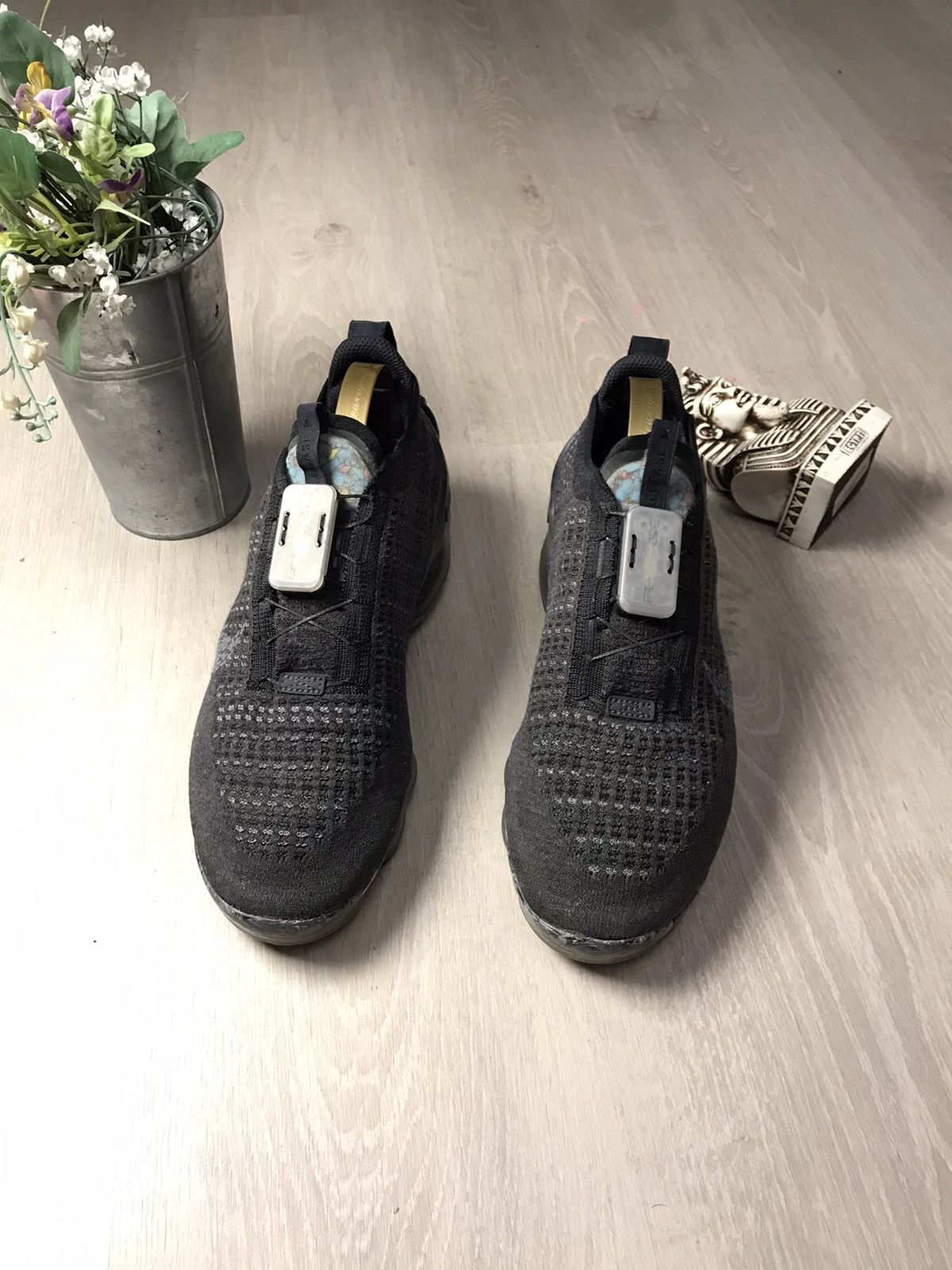 Nike Air Vapormax 2020 sneakers size 9