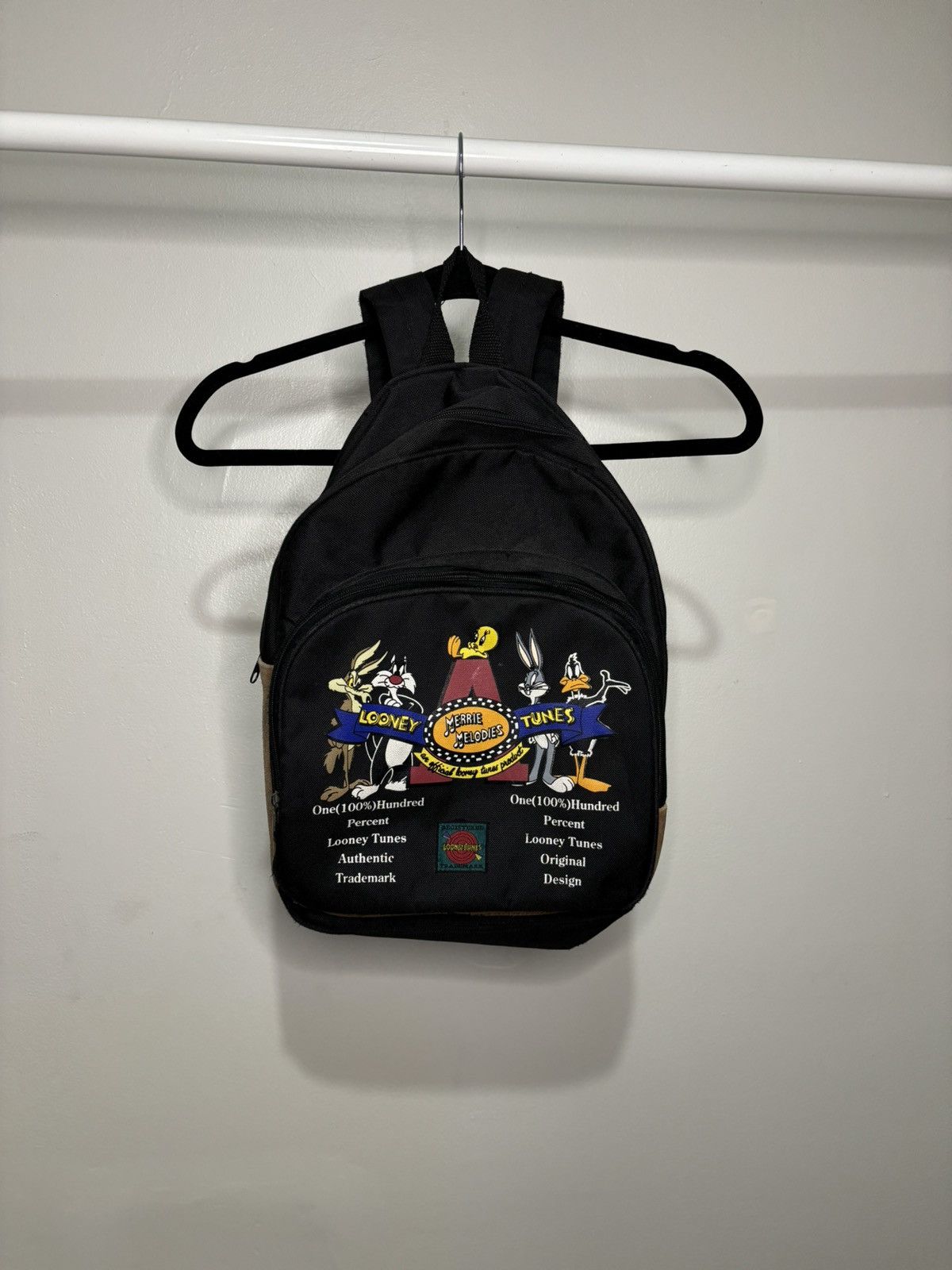 Vintage × Warner Bros Vintage 1990s Looney Tunes Black Backpack Size ONE SIZE - 1 Thumbnail