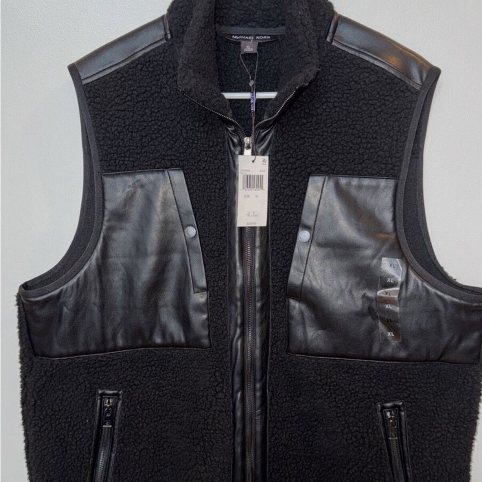 $228 Michael Kors Men’s Vest Black Sherpa Fleece