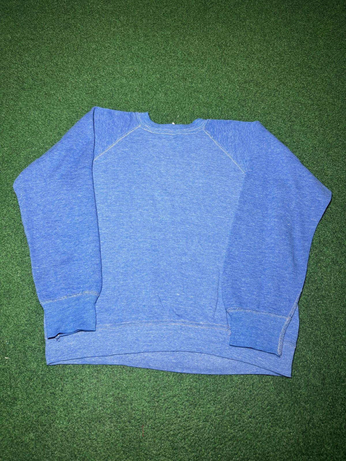 Vintage Vintage 70s Flocked Light Blue Faded XS 20x22 Sweatshirt Size US XS / EU 42 / 0 - 5 Thumbnail