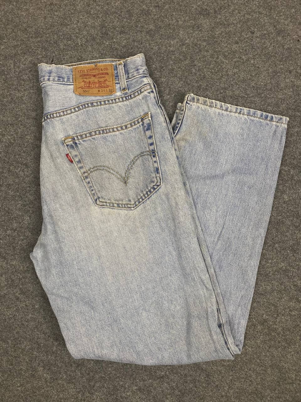 Levi's vintage levis 550 relaxed fit distressed denim Size US 35 - 2 Thumbnail