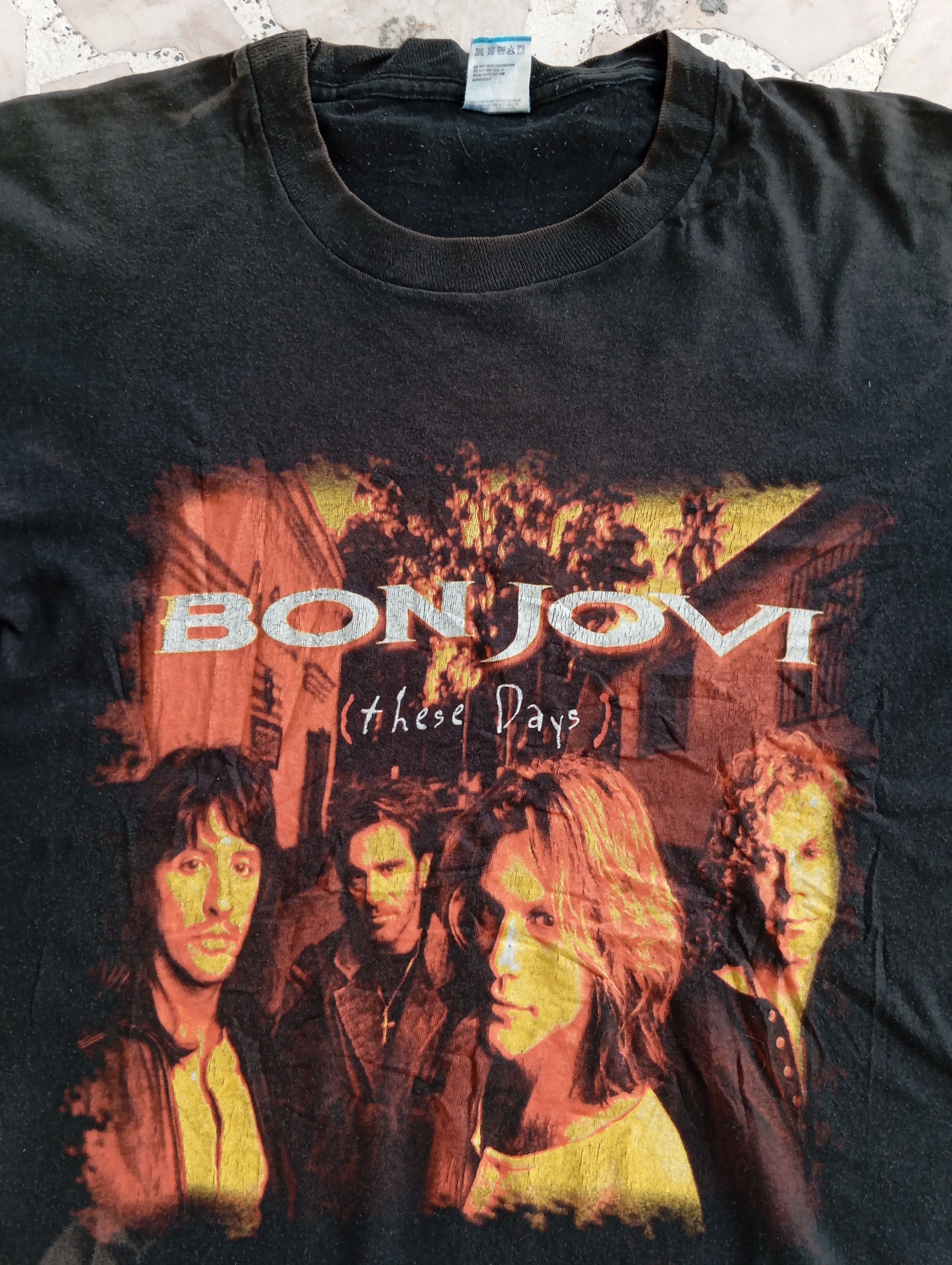 Bon Jovi × Vintage Vintage 90s Bon Jovi These Days Shirt Size US M / EU 48-50 / 2 - 3 Thumbnail