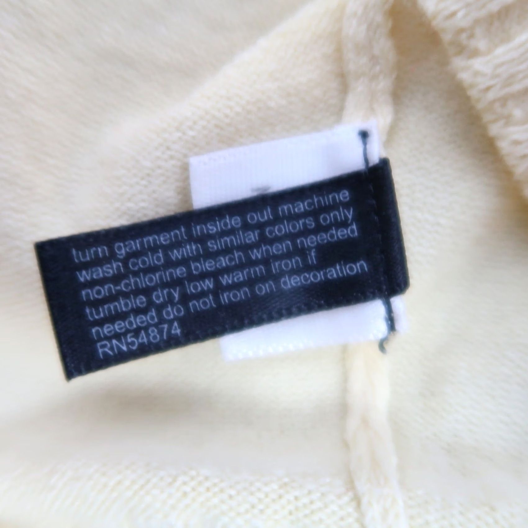 Vintage VINTAGE The Limited Beaded Collar Trim Butter Yellow Sweater M Women Long Sleeve Knit Cotton Nylon Spandex Pullover Size M / US 6-8 / IT 42-44 - 7 Thumbnail