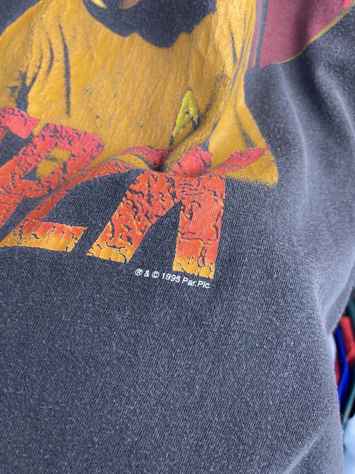 Vintage Vintage 1995 Star Trek Kirk, Spock, Scotty, Bones T-Shirt Size US XL / EU 56 / 4 - 7 Thumbnail