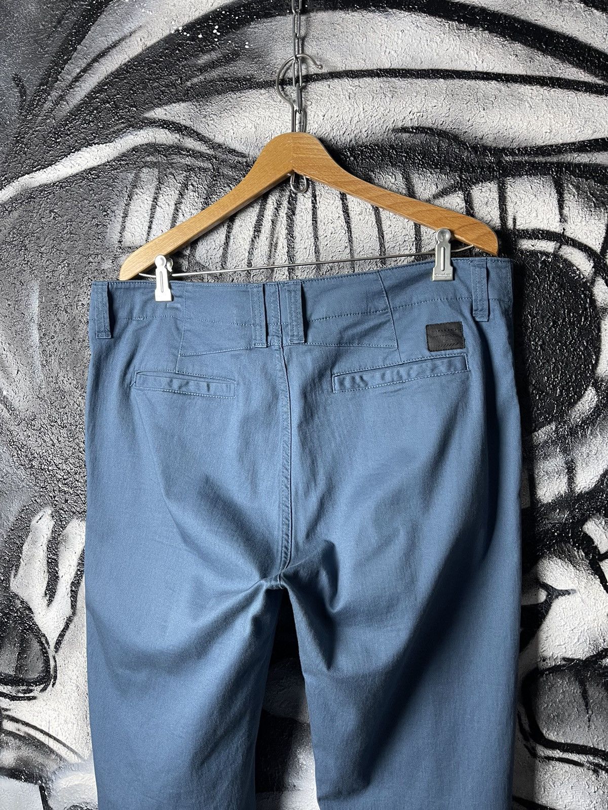 Oakley Oakley Regular Fit Blue Chino Trousers Pants Size W36 L32 Size US 36 / EU 52 - 3 Thumbnail
