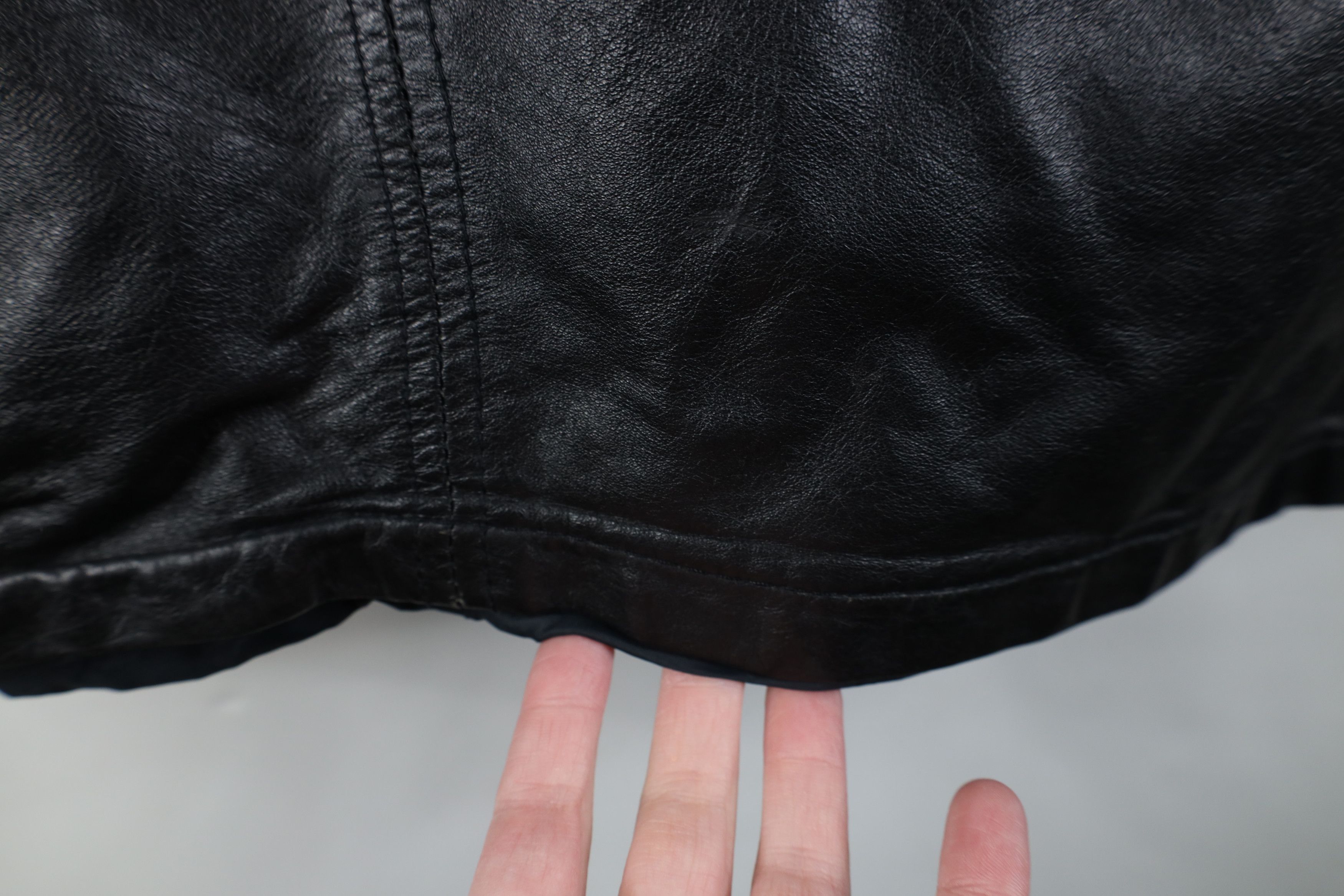 Vintage Vintage 70s Streetwear Lined Full Button Leather Jacket Size US L / EU 52-54 / 3 - 14 Thumbnail