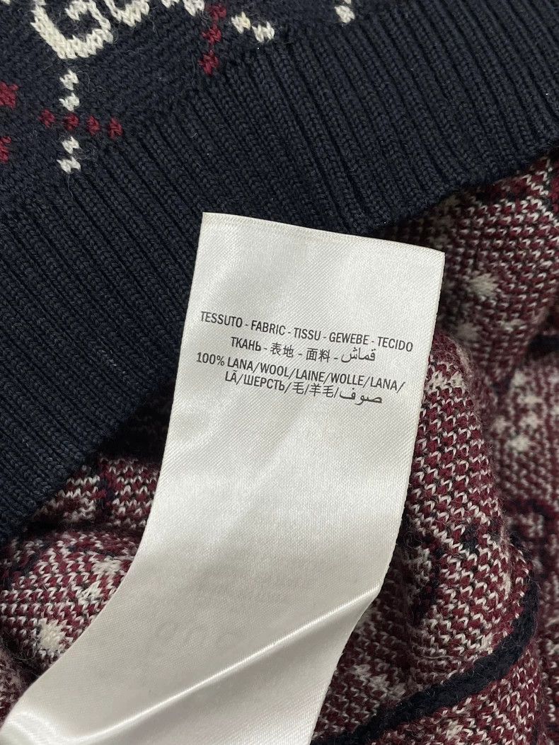 Gucci Gucci Full logo old flower v-neck sweater Size US S / EU 44-46 / 1 - 6 Thumbnail