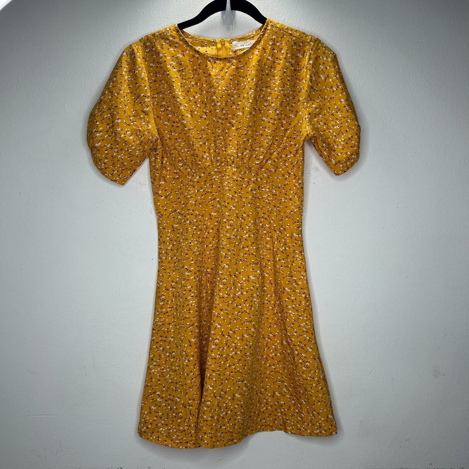 Other Tu by Catu Yellow Floral Short Sleeve High Neck Mini Dress Size S / US 4 / IT 40 - 1 Thumbnail