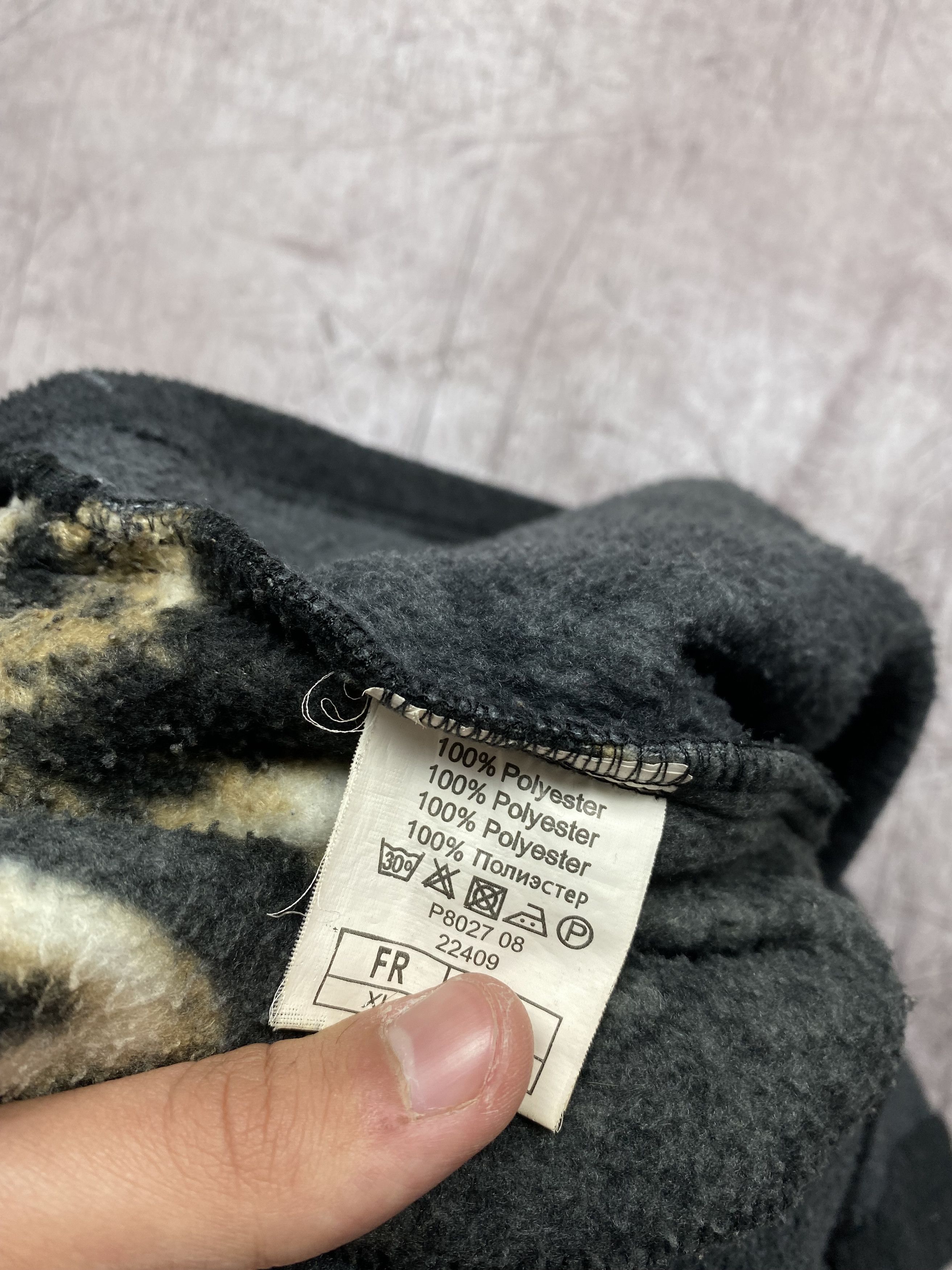 Vintage Vintage Animal Fleece Vest y2k Wolf Size US XL / EU 56 / 4 - 5 Thumbnail
