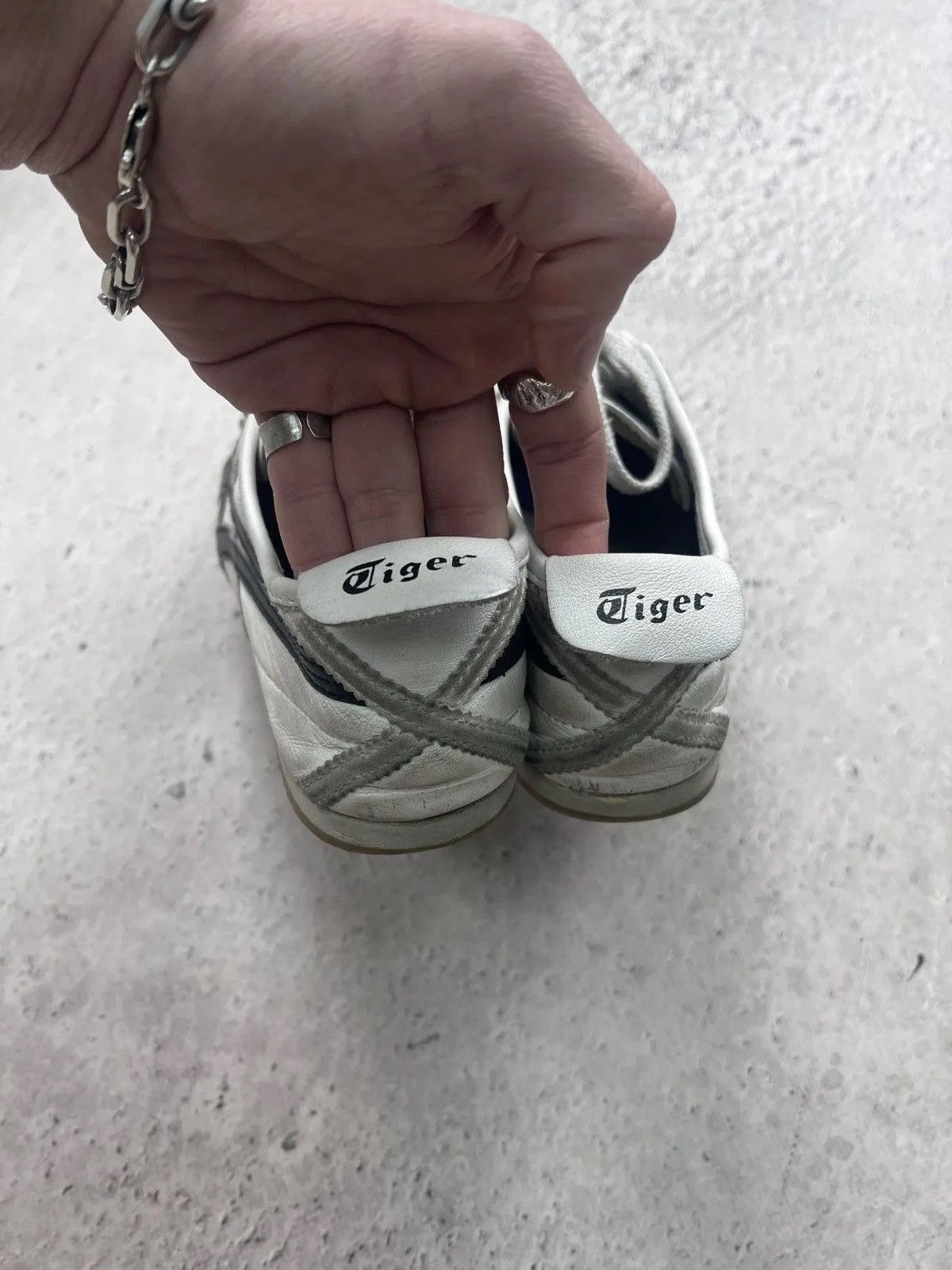 Asics Tiger onitsuka trainers kill bill hype rare y2k leather Size US 7.5 / EU 40-41 - 7 Thumbnail