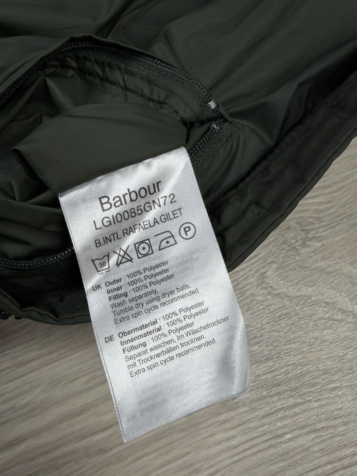 Barbour Barbour International Rafaela Long Padded Hooded Gilet Size M / US 6-8 / IT 42-44 - 9 Thumbnail