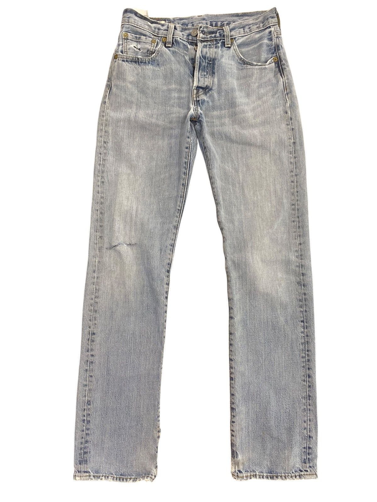 Levi's Vintage Clothing Levi’s Vintage Faded Wash Style Loose Jeans Size US 28 / EU 44 - 1 Thumbnail