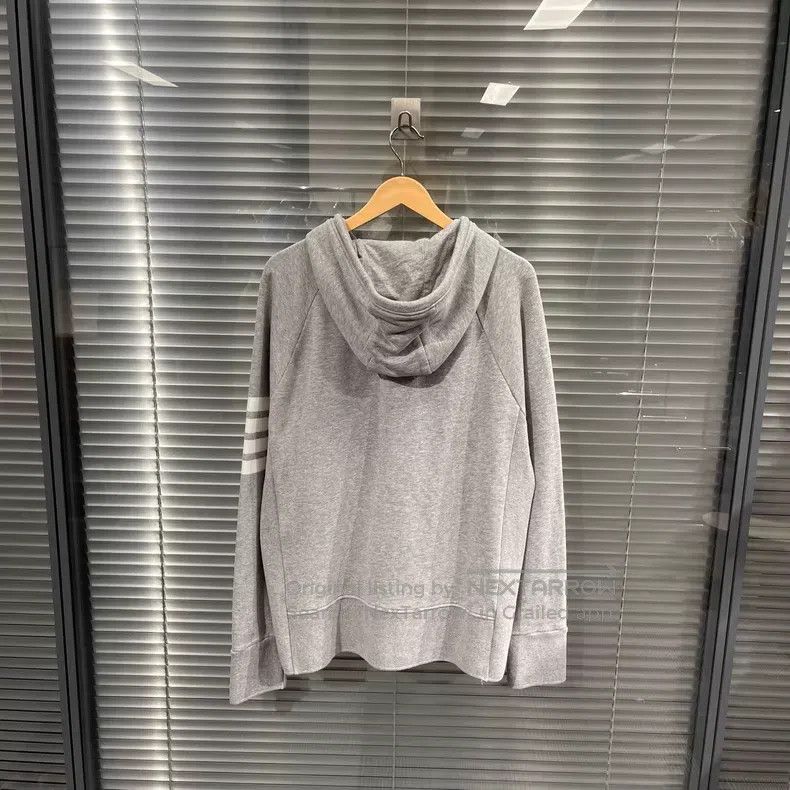 Thom Browne Thom Browne Gray four-striped zippered hooded sweatshirt Size US XXL / EU 58 / 5 - 2 Thumbnail