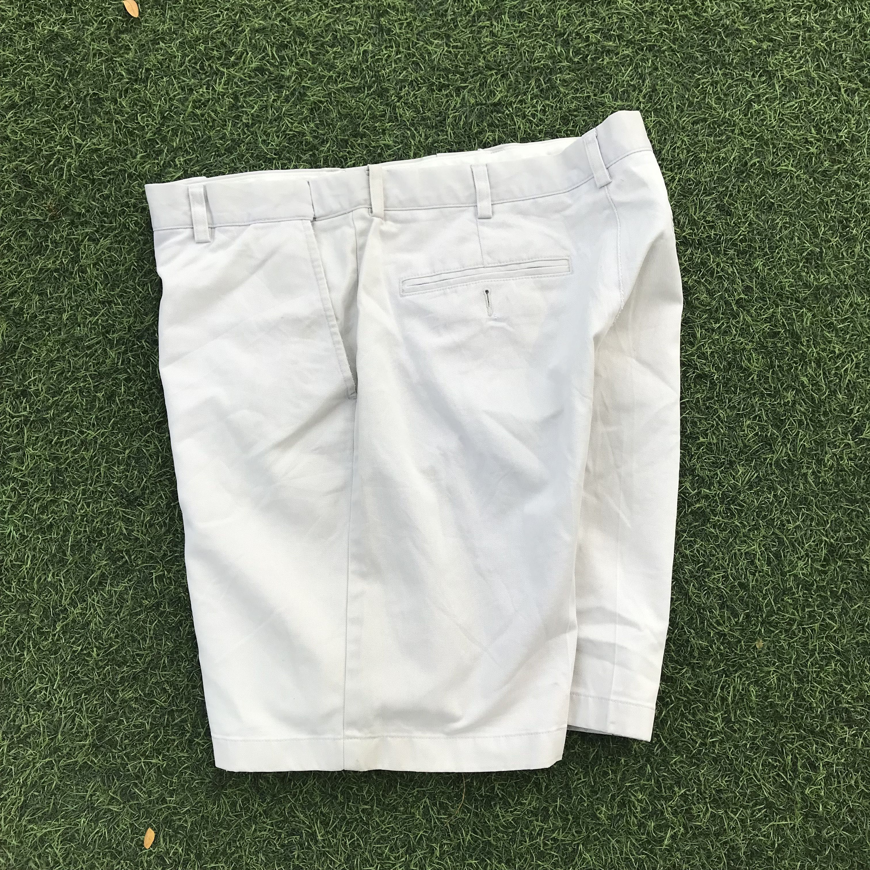 L.L. Bean × Vintage LL BEAN Freeport maine khakis Beige cream Short Safari pants Size US 34 / EU 50 - 13 Thumbnail
