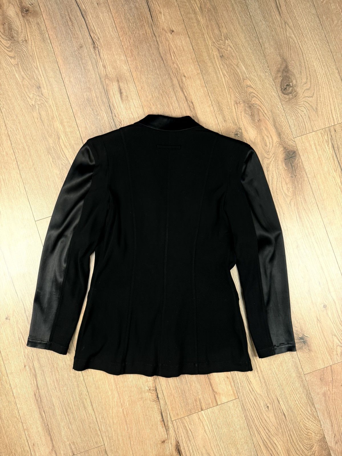 Jean Paul Gaultier Jean Paul Gaultier Black Satin Lapel Blazer IT 44 Size M / US 6-8 / IT 42-44 - 11 Thumbnail