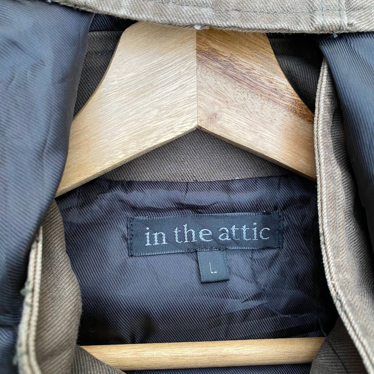 If Six Was Nine × In The Attic × Le Grande Bleu (L.G.B.) Vintage In The Attic Sun Faded Ifsixwasnine LGB Size US M / EU 48-50 / 2 - 3 Thumbnail