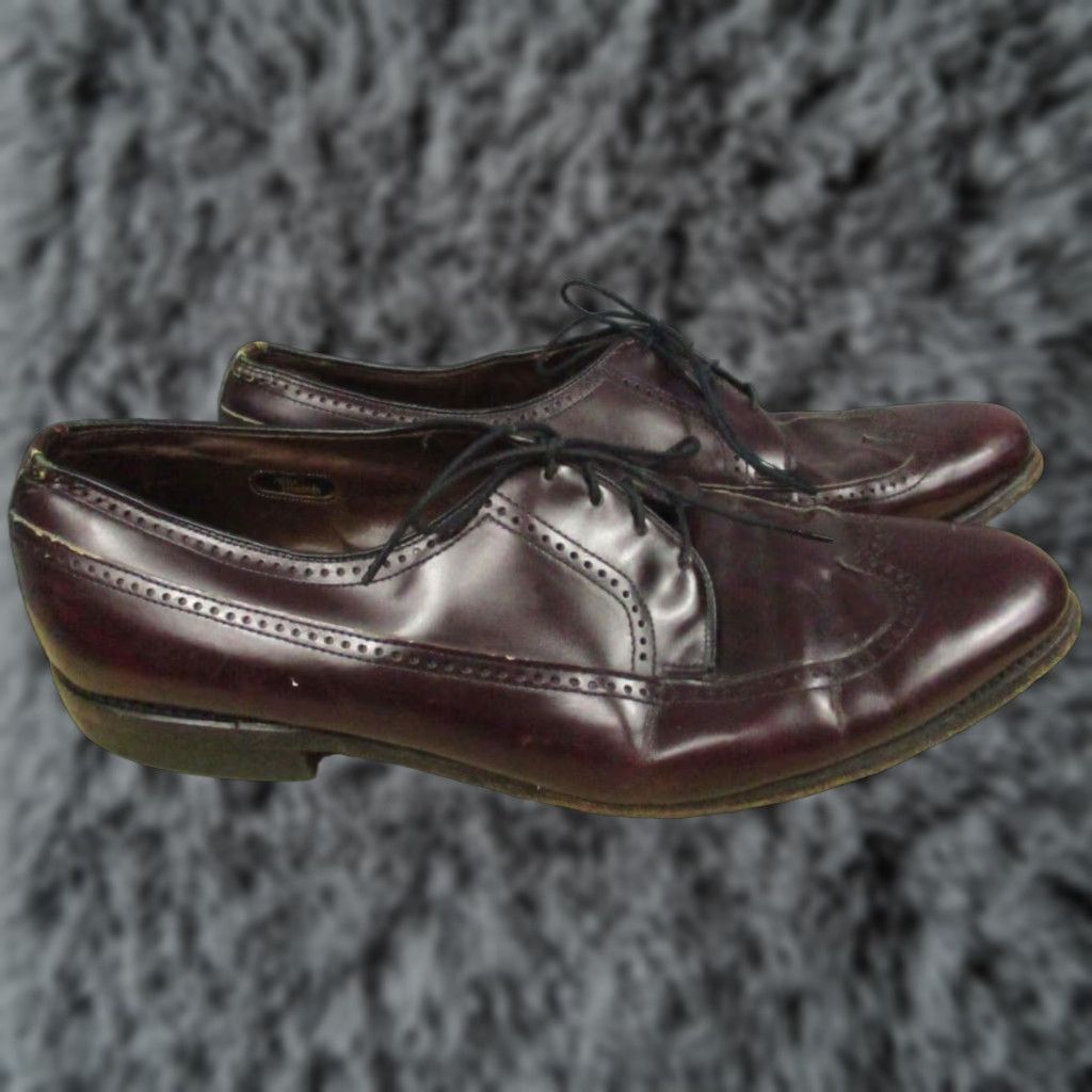 Allen Edmonds ALLEN EDMONDS Richmond Oxford 13 D Men's Burgundy Leather Wingtip Lace Up Shoes Size US 13 / EU 46 - 1 Thumbnail