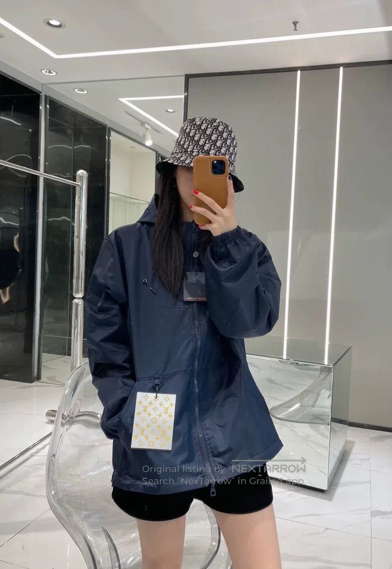 Louis Vuitton Louis Vuitton Navy Blue Logo Print Reversible Windproof Ho Size US XXL / EU 58 / 5 - 8 Thumbnail