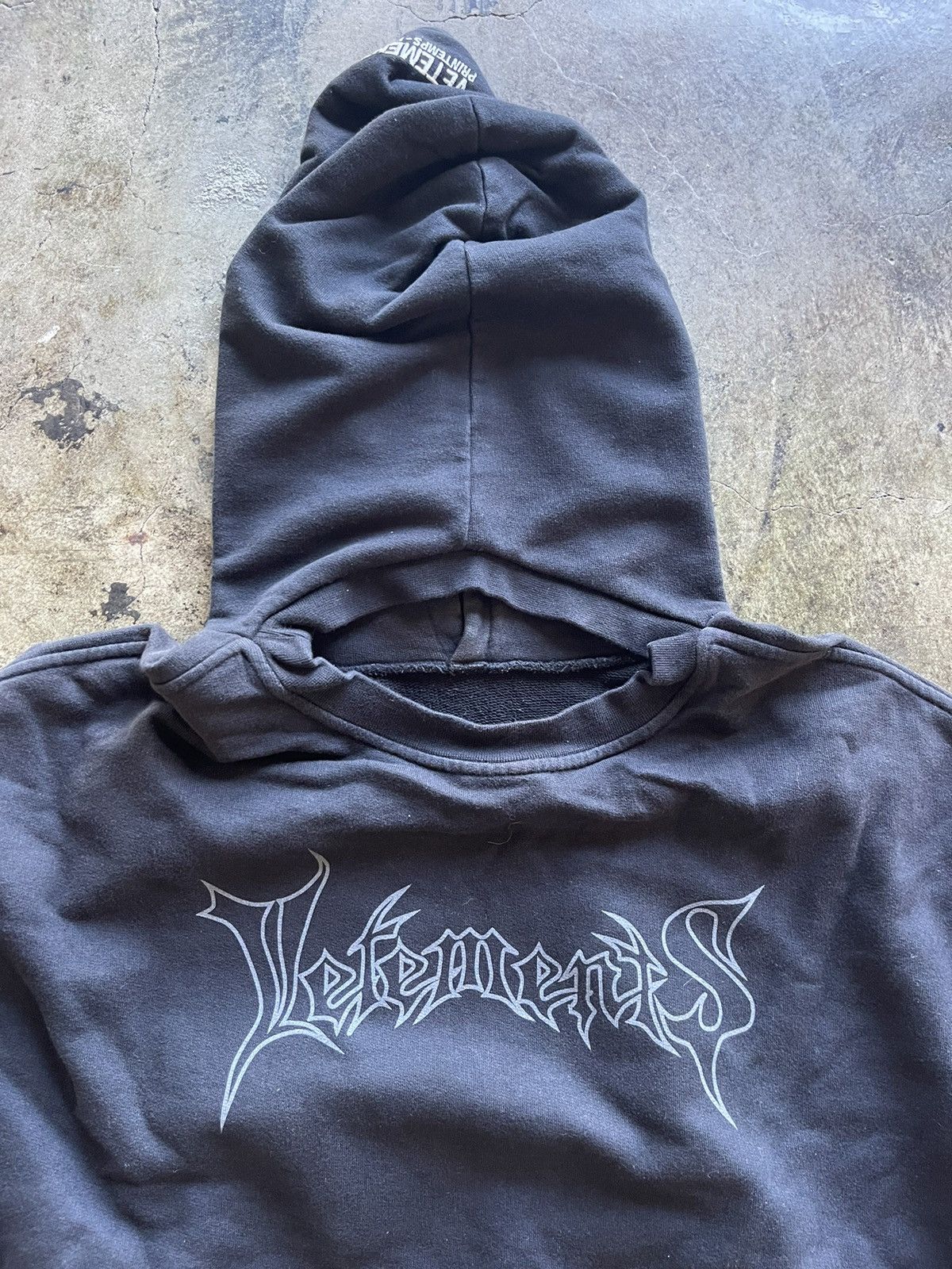 Vetements Vetements x Champion Reversible Hoodie/Crew sweater Size US L / EU 52-54 / 3 - 8 Thumbnail