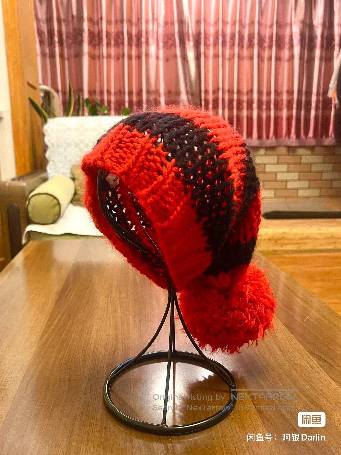 Yves Saint Laurent Saint Laurent Red Black Knit Hat. Size ONE SIZE - 4 Thumbnail