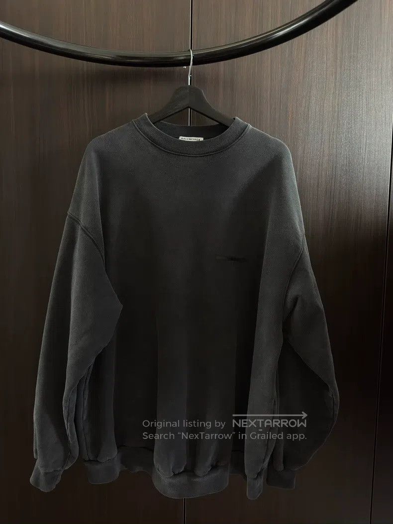 Balenciaga Balenciaga Distressed Sweatshirt, Size L Size US L / EU 52-54 / 3 - 1 Thumbnail