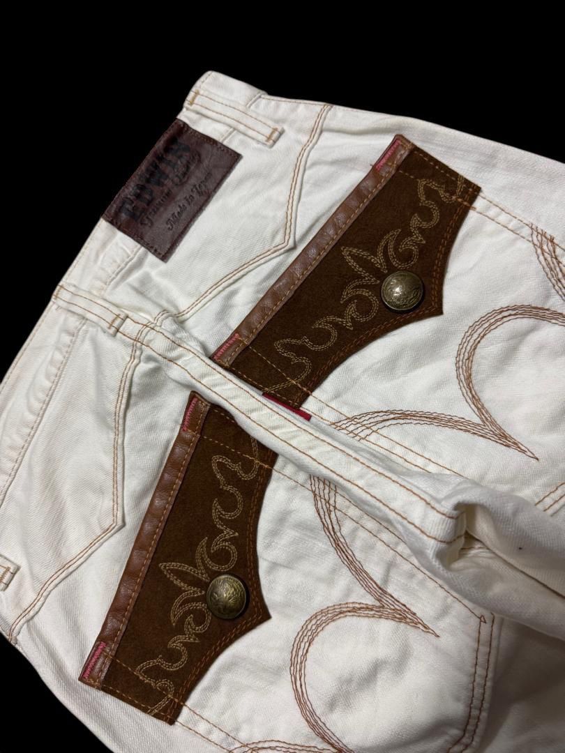 Edwin RARE Edwin White Jeans Navajo Style Pocket Made in Japan Size US 28 / EU 44 - 17 Thumbnail