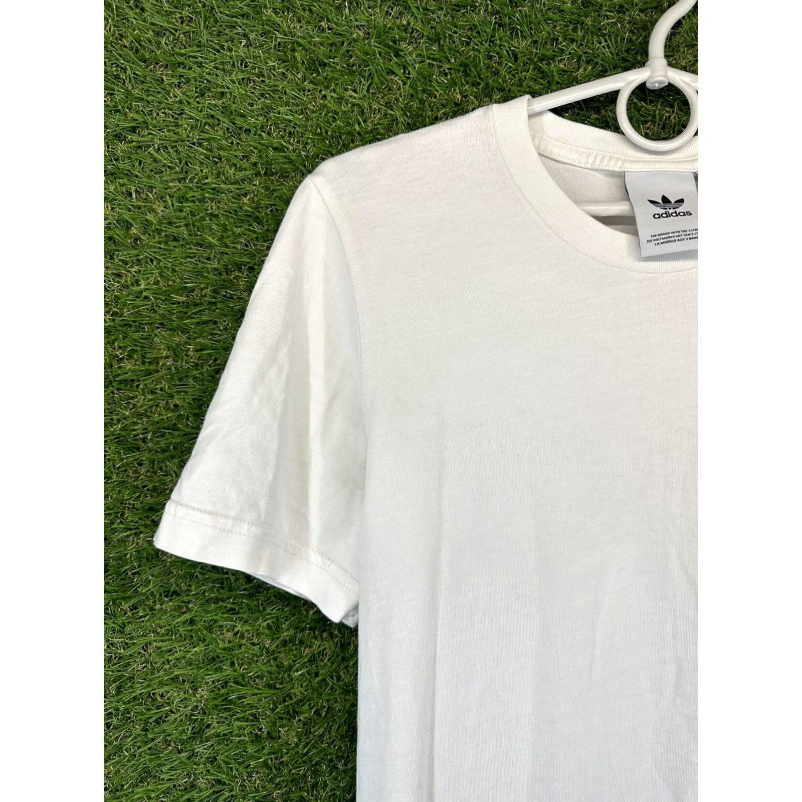 Adidas ADIDAS CLASSIC ORIGINAL 2018 MEN T-SHIRT SHORT SLEEVE SHIRT XS WHITE JERSEY 100% COTTON ORIGINAL PROD DV1576 IGORON93 Mens Size US XS / EU 42 / 0 - 3 Thumbnail