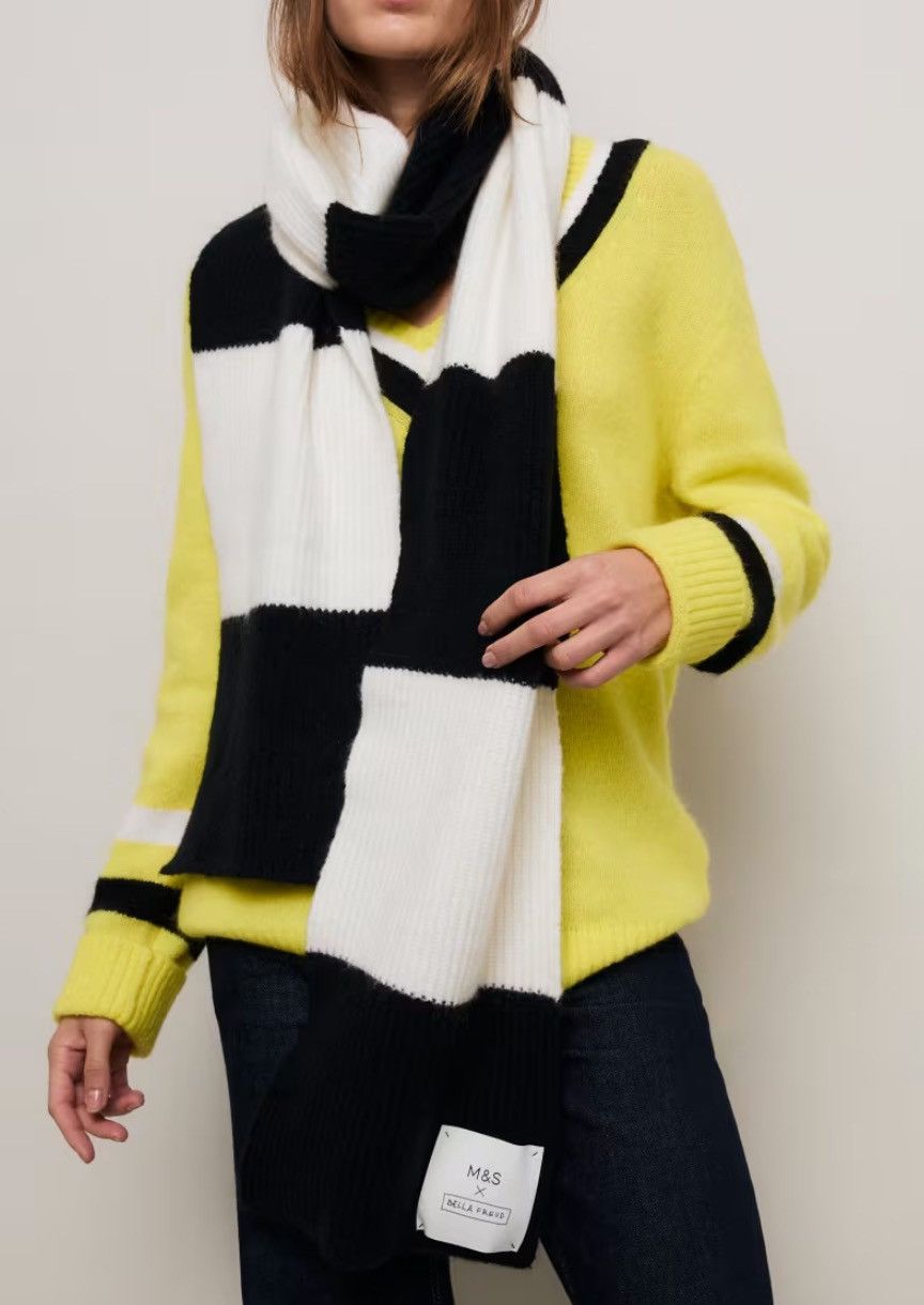 Bella Freud Striped wool mohair b&w Xlong scarf Size ONE SIZE - 9 Thumbnail