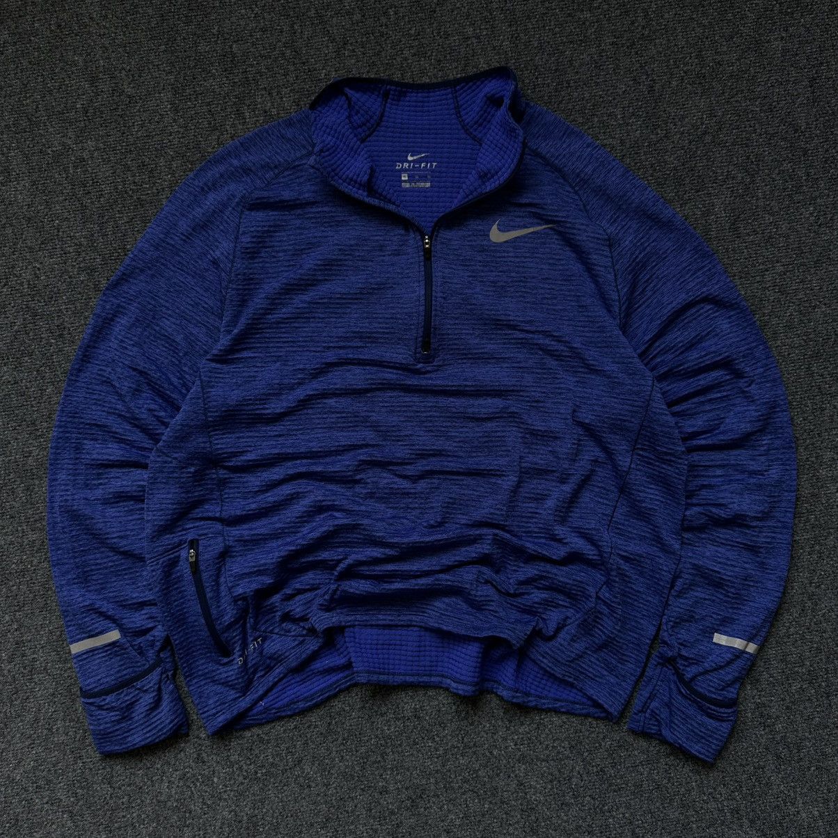 Nike VTG Mans Nike Dry - Fit Long-sleeve T-shirts Sport-wear Size US XL / EU 56 / 4 - 2 Thumbnail