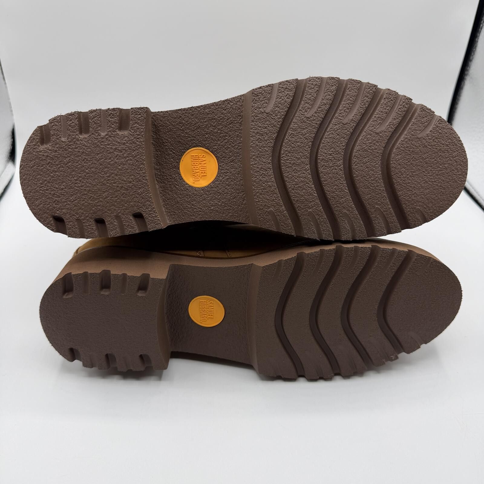 Samuel Hubbard Samuel Hubbard Made in Portugal Van Ness Chelsea Boot Nubuck Size US 7.5 / IT 37.5 - 4 Thumbnail