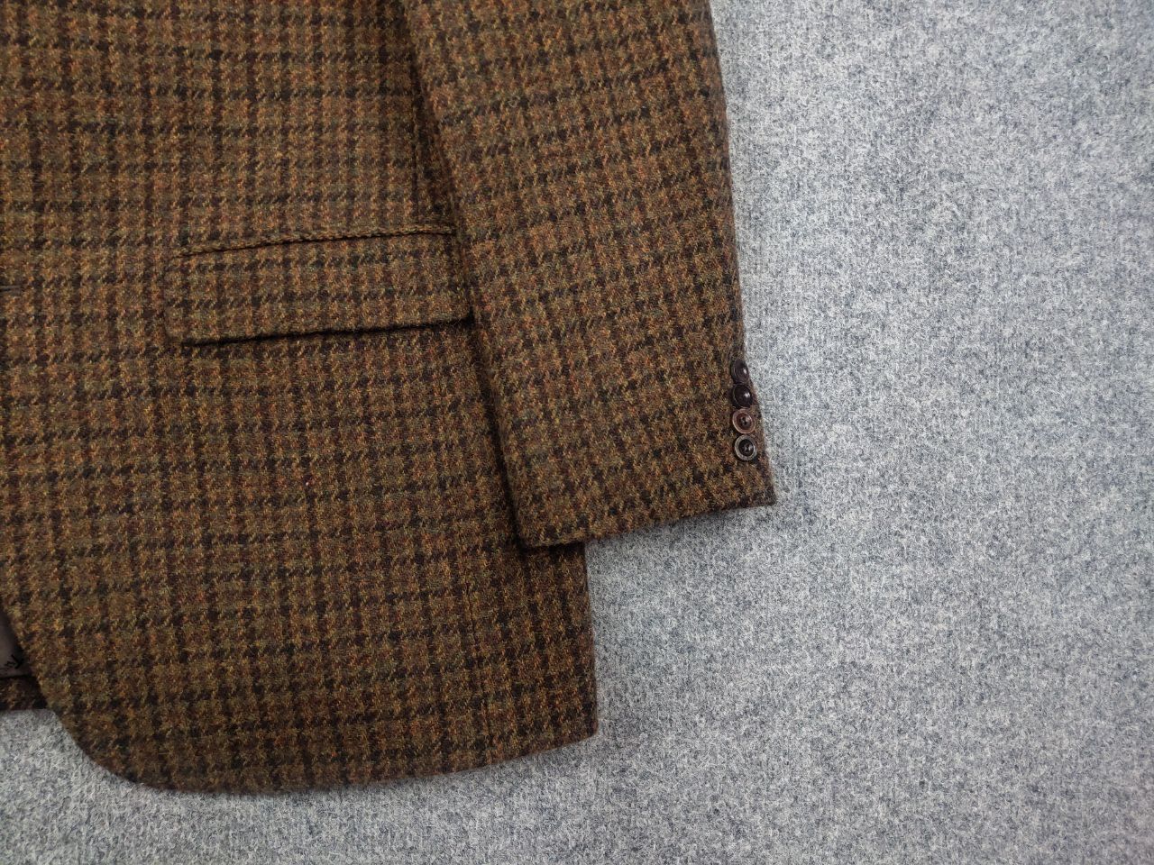 Harris Tweed Vintage 90's Harris Tweed Dark Check Wool Blazer Jacket Size US L / EU 52-54 / 3 - 4 Thumbnail