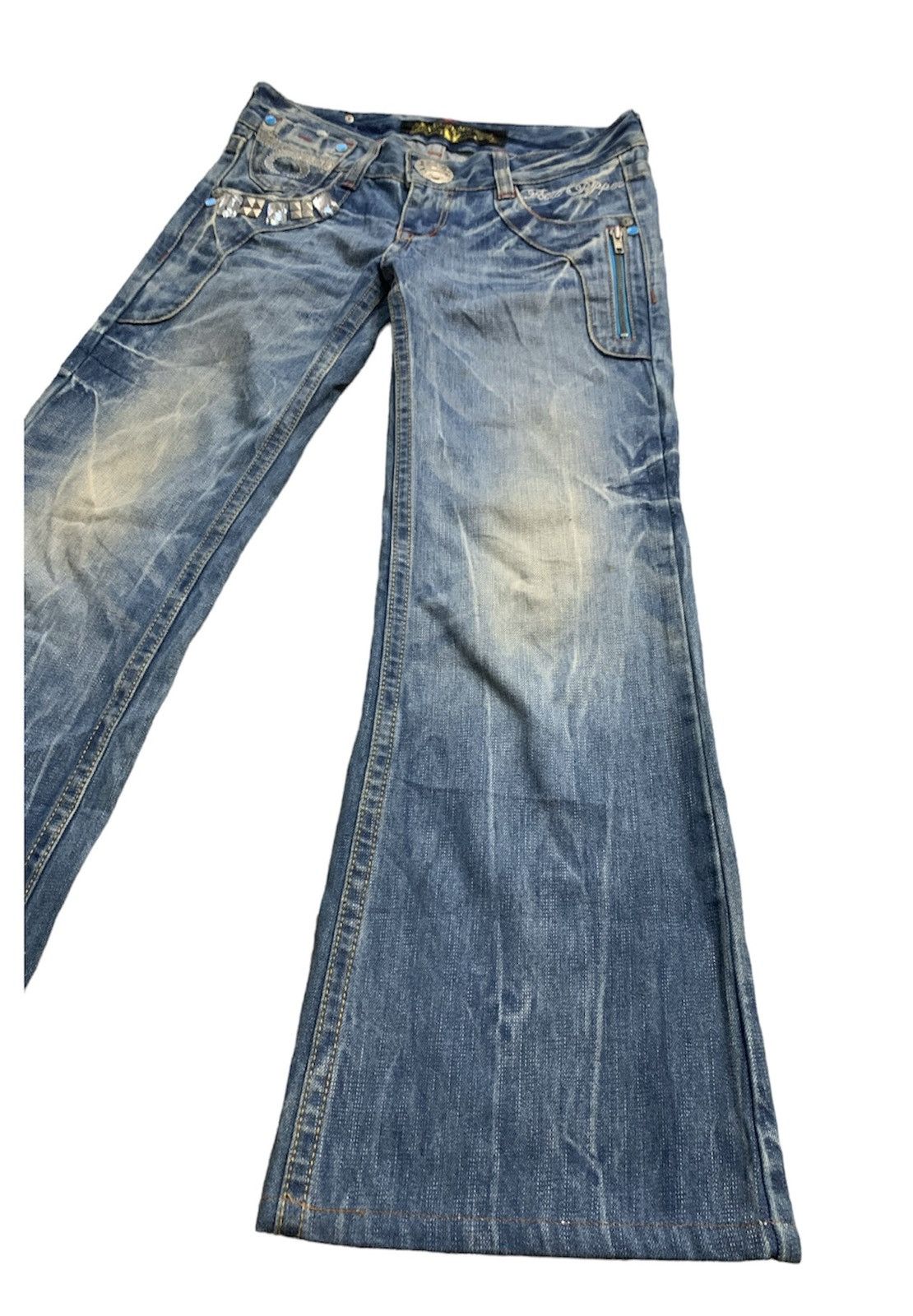 Other FLARED RED PEPPER STUDDED LOW RISE WOMEN JEANS Size US 31 - 5 Thumbnail