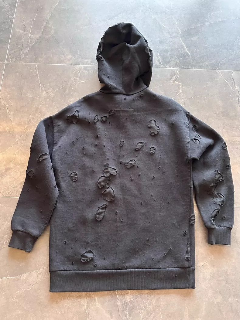 Givenchy Givenchy Men's Ripped Crewneck Hoodie S Size Size US S / EU 44-46 / 1 - 2 Thumbnail