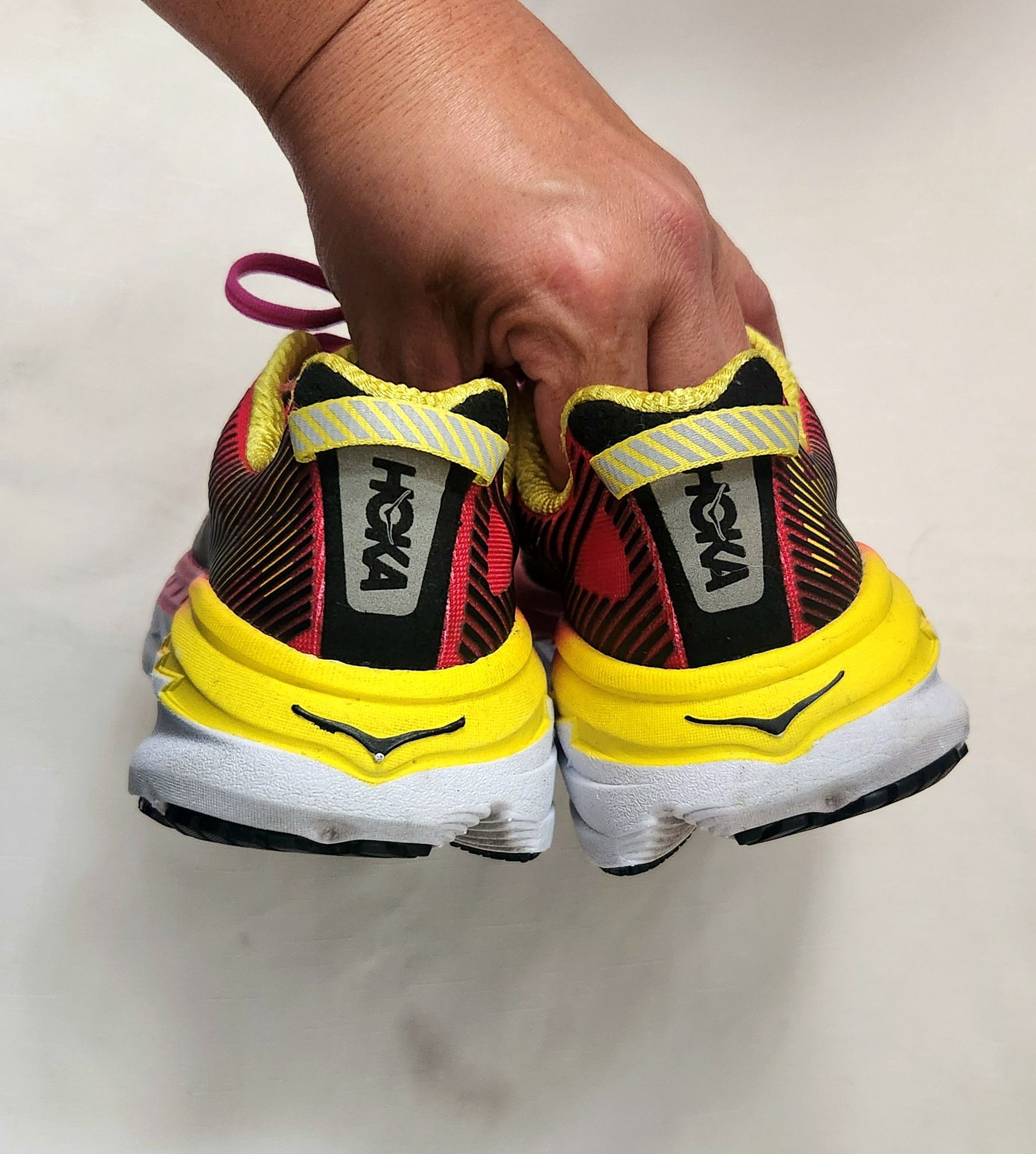 Hoka Hoka One One Bondi 5 Red Pink Running Walking 1014759 Sz 6 Size US 6 / IT 36 - 8 Thumbnail