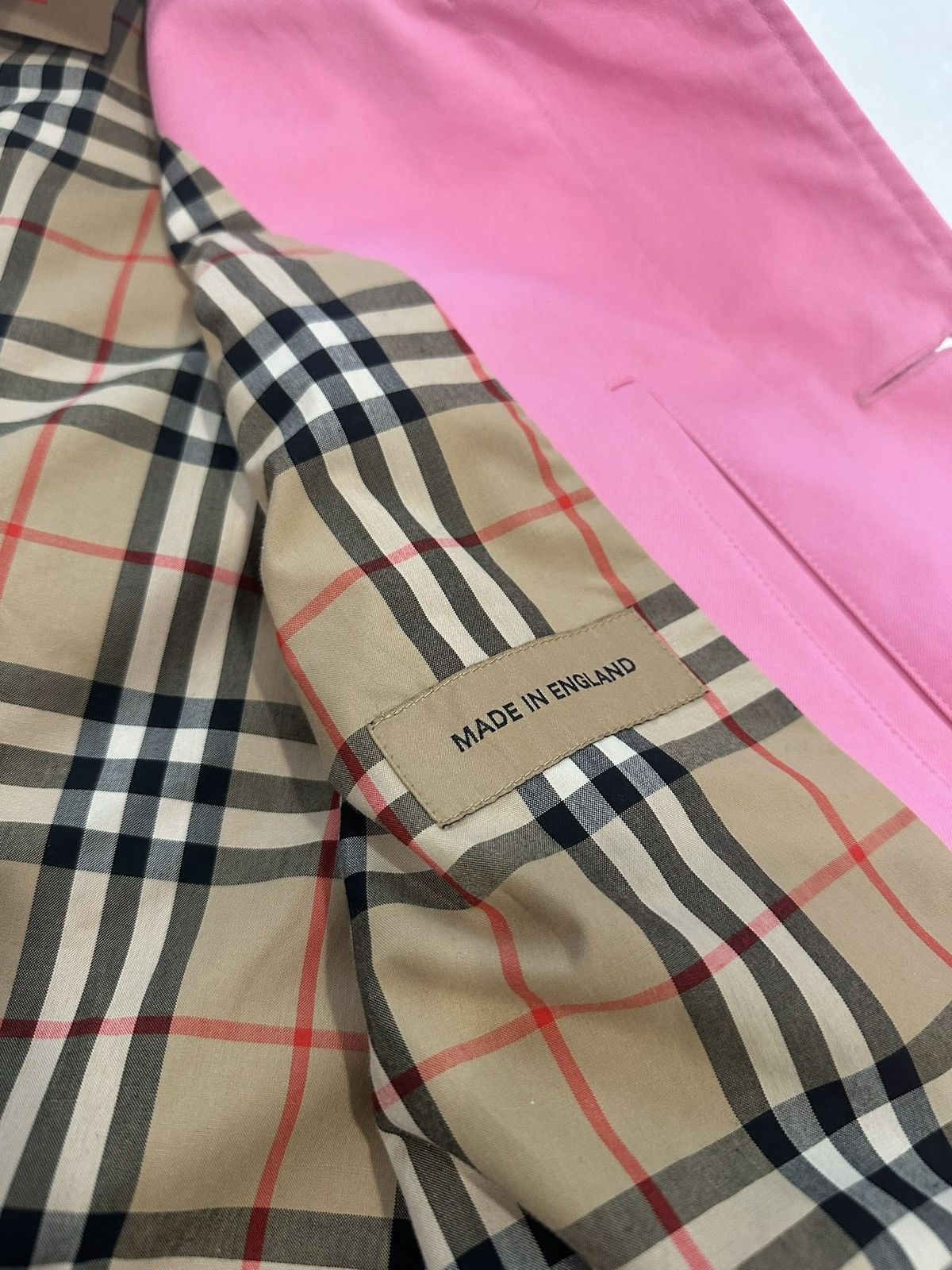 Burberry × Supreme Supreme X Burberry, pink trenchcoat size XL brand new Size US XL / EU 56 / 4 - 14 Thumbnail