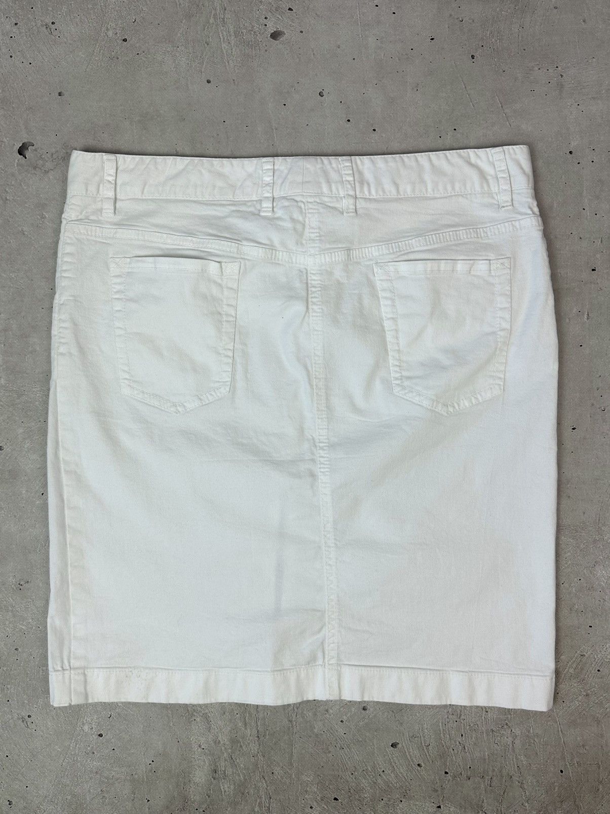 Dolce & Gabbana Vintage Dolce & Gabbana White Cotton Metal Logo Midi Skirt Size 32" / US 10 / IT 46 - 4 Thumbnail