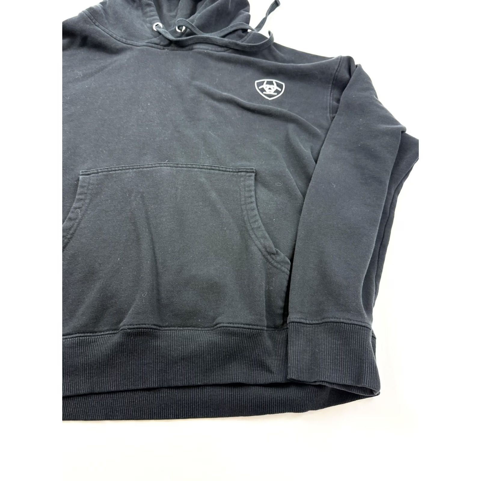 Ariat VINTAGE? No. Ariat Hoodie Sweatshirt Mens M Black Fleece Pullover Logo Kangaroo Pocket Shirt Size US M / EU 48-50 / 2 - 2 Thumbnail