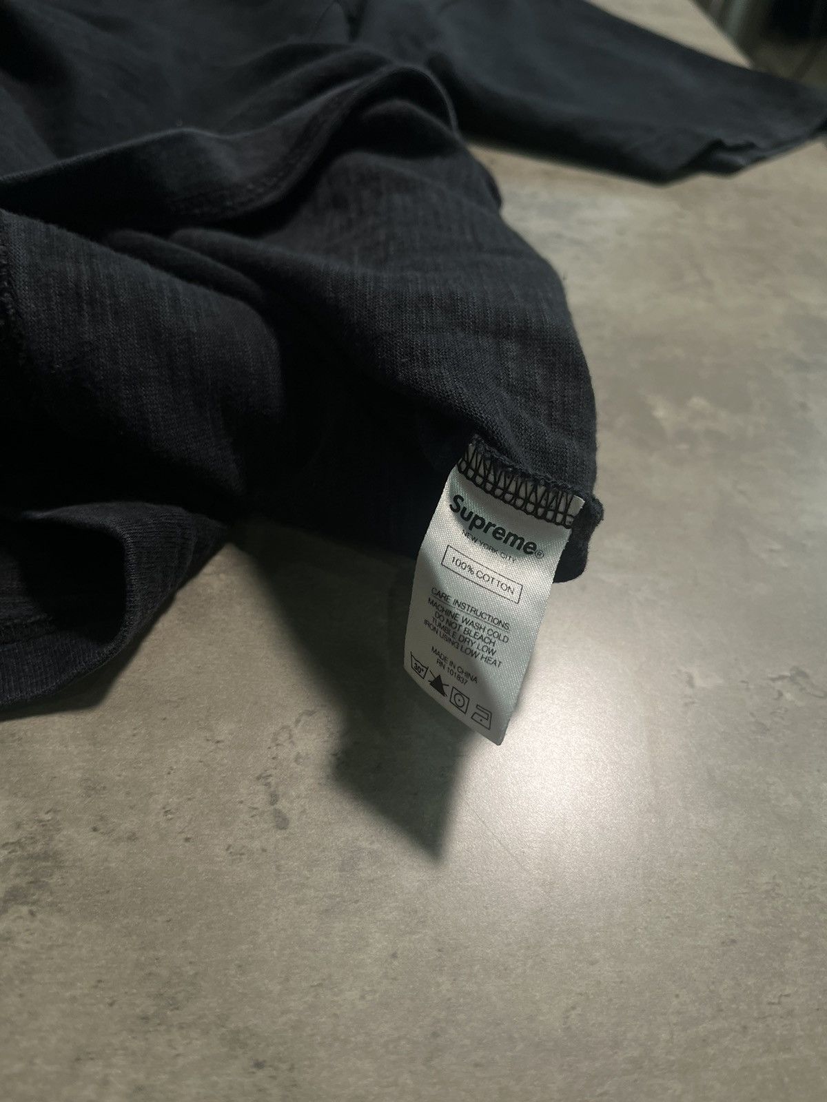 Supreme Supreme t shirt Size US L / EU 52-54 / 3 - 4 Thumbnail