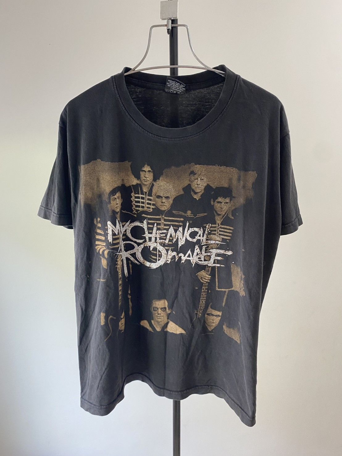 Band Tees Vintage Y2K Bootleg My Chemical Romance Band Tee Size US M / EU 48-50 / 2 - 1 Thumbnail