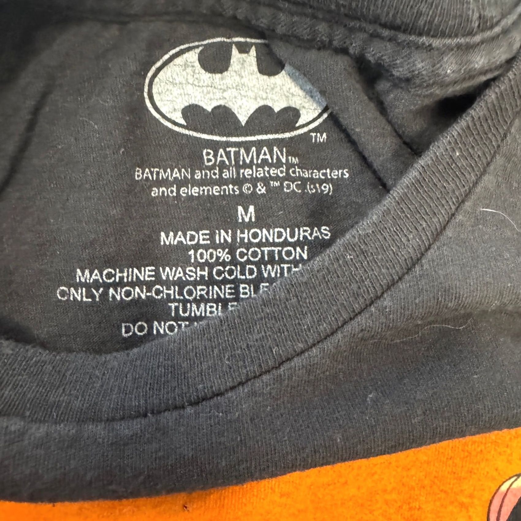 Vintage VINTAGE Batman Black Graphic DC Comics Short Sleeve Tee Shirt M Mens Adult Medium Size US M / EU 48-50 / 2 - 3 Thumbnail