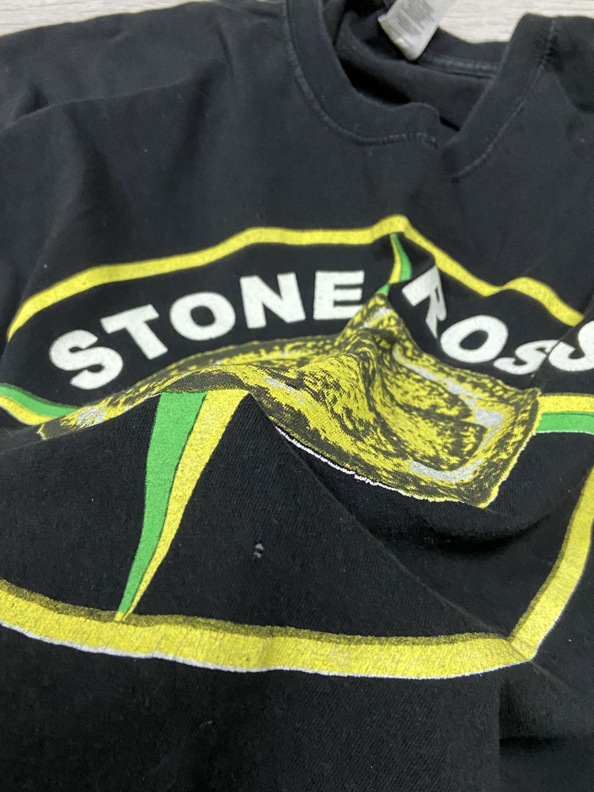 Band Tees Vintage 00s The Stone Roses Stone Island Lemon Shirt Trashed Size US M / EU 48-50 / 2 - 6 Thumbnail