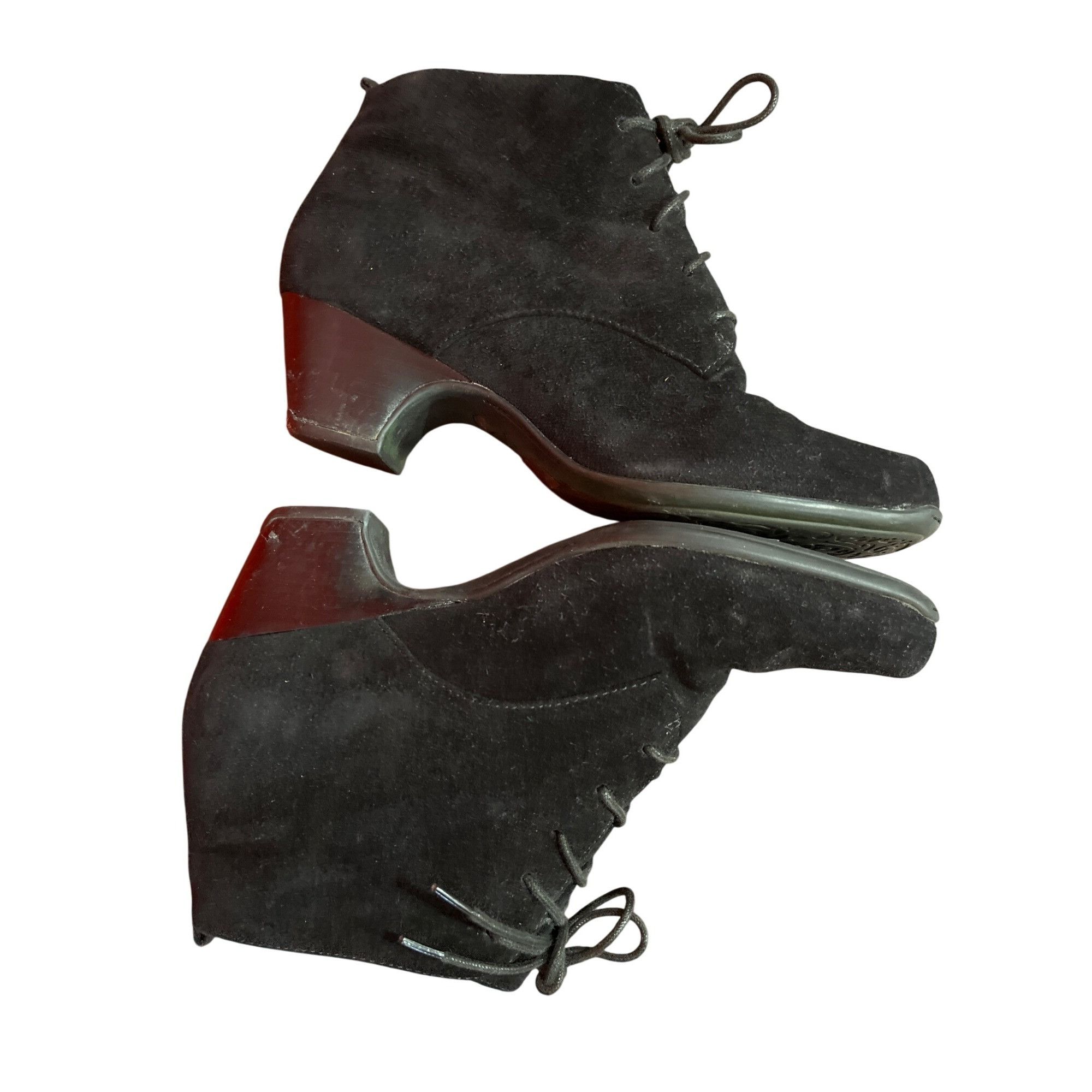 Clarks Clarks Active air Womens Black Suede Ankle Boots SZ 8 SKU 89 Size US 8 / IT 38 - 2 Thumbnail