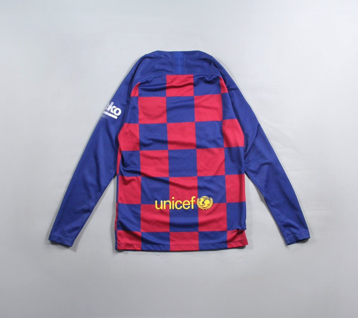 Nike Nike Barcelona 2019 Vintage Jersey Soccer Football Shirt S Size US S / EU 44-46 / 1 - 3 Thumbnail
