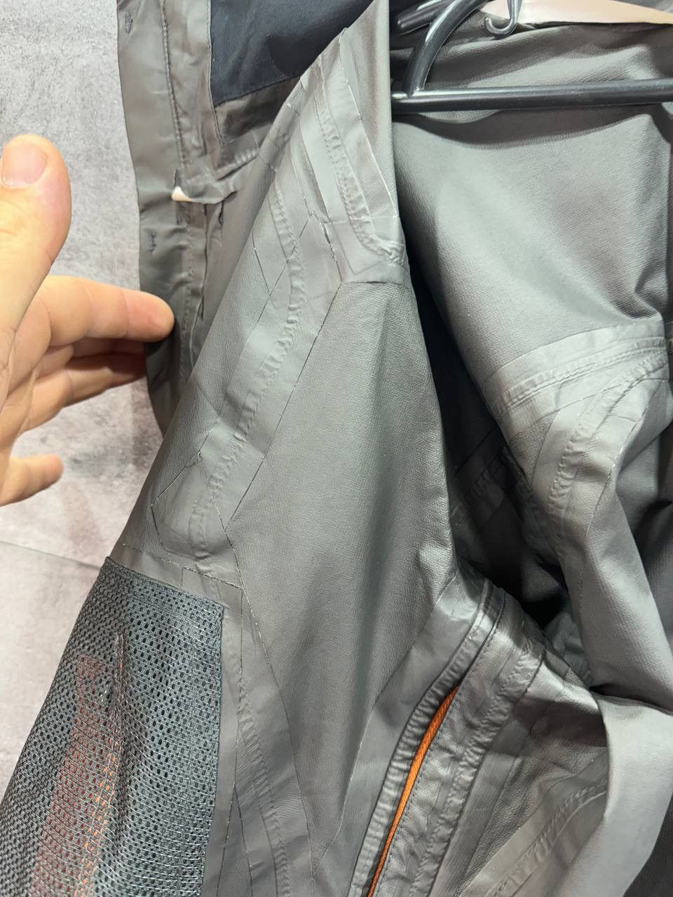 Other Nike ACG Gore-Tex Paclite Grey Mens Vintage Jacket Size US S / EU 44-46 / 1 - 25 Thumbnail