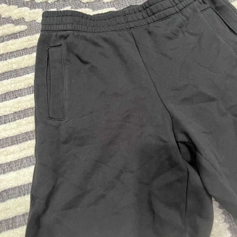 Designer Aerie black/gray shorts Size 32" / US 10 / IT 46 - 2 Thumbnail