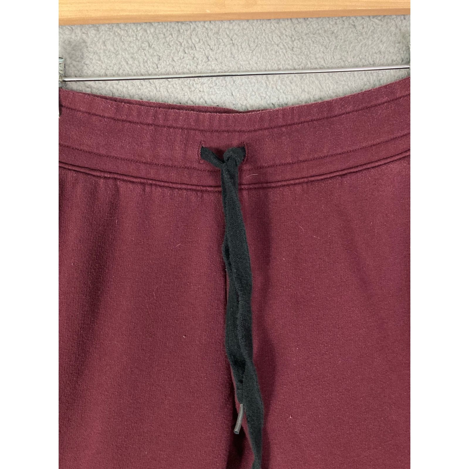 Victoria's Secret Victoria's Secret Pink Burgundy Skinny Jogger Sweatpants S Size 26" / US 2 / IT 38 - 7 Thumbnail
